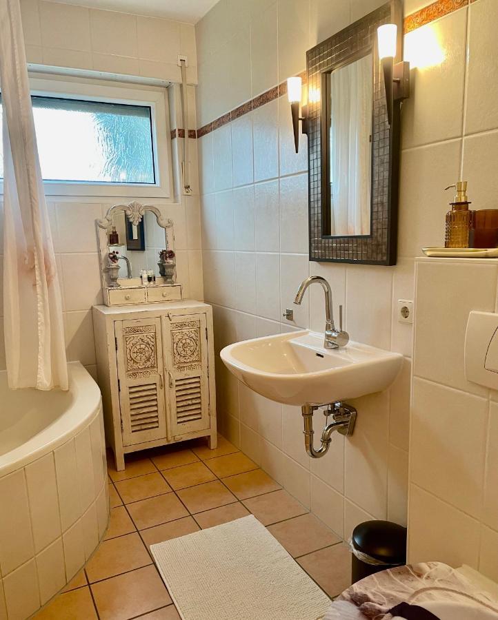 קרסברון אם בודנזי Ferienwohnung Louise 50 M Zum See מראה חיצוני תמונה